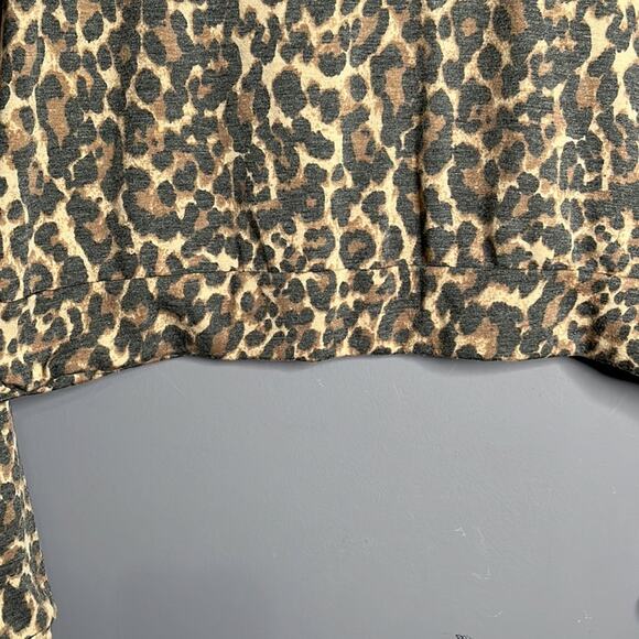 Cali Brown and Black Leopard Print Cropped Top With Mock Turtleneck Size XL - Picture 4 of 8